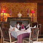 Le Rocher Blanc Hotel 3*