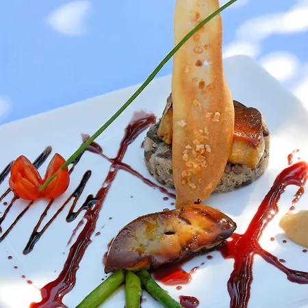 Le Rocher Blanc 3*
