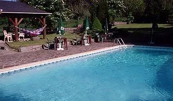 Le Rocher Blanc Hotell 3*