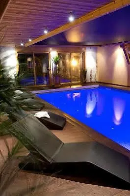 Le Rocher Blanc Hotel 3*